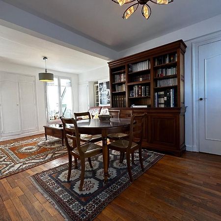 טור Beautiful Apartment With Terrace - Loire View מראה חיצוני תמונה