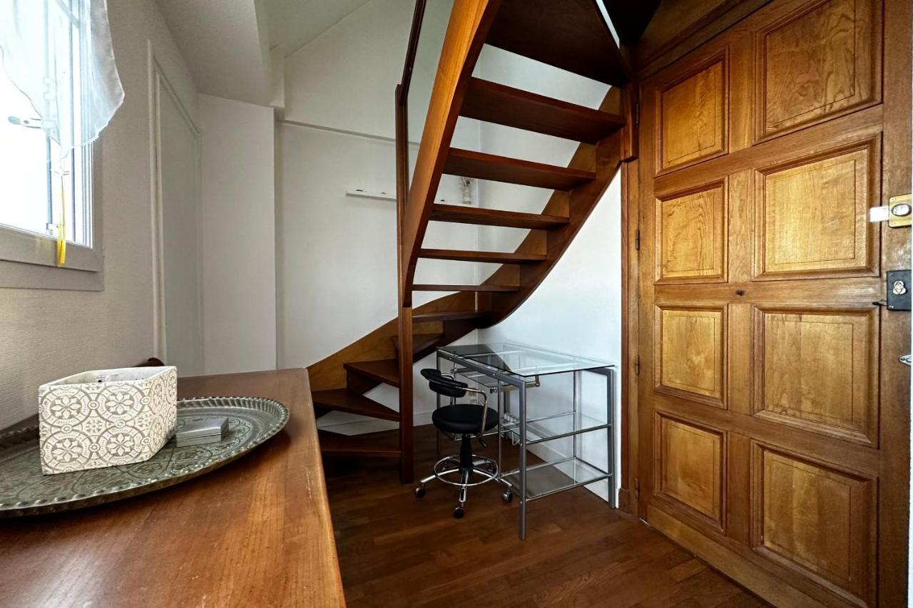 טור Beautiful Apartment With Terrace - Loire View מראה חיצוני תמונה