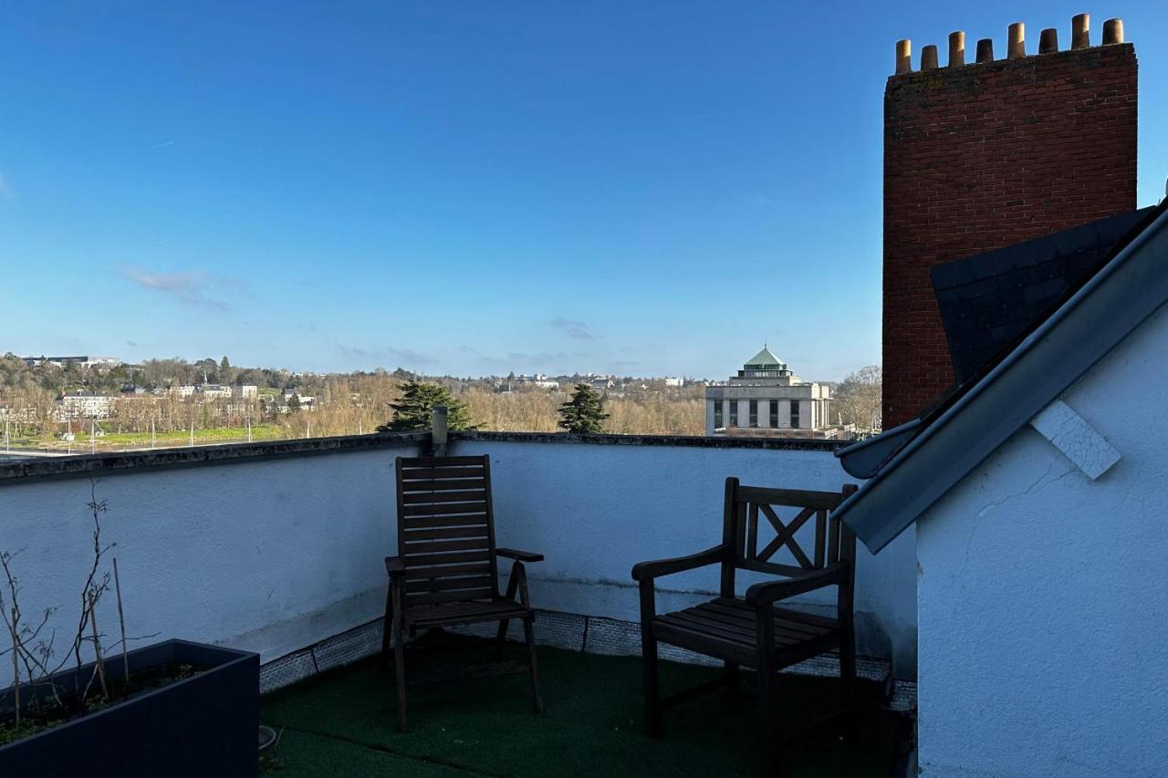 טור Beautiful Apartment With Terrace - Loire View מראה חיצוני תמונה